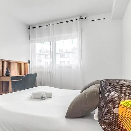 게스트하우스 Dolce - Proche Gare & Tram - Parking - Balcon - Wifi Gratuit *